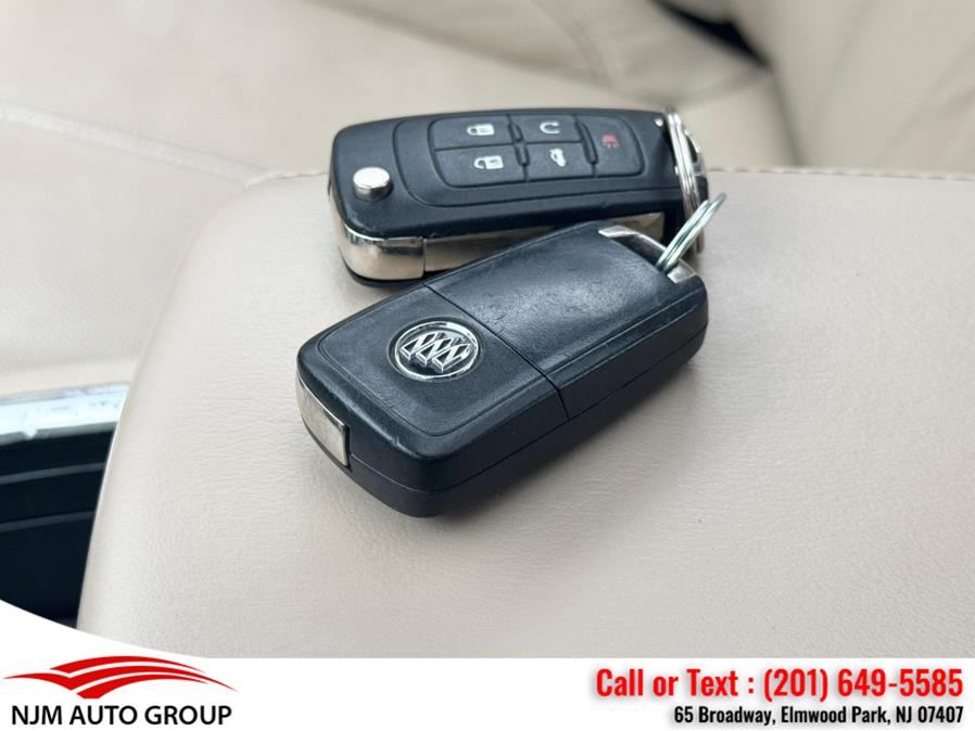 2011 Buick LaCrosse CXL photo