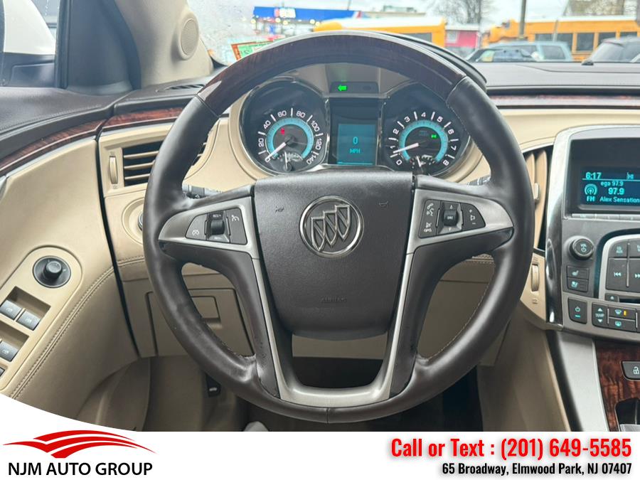 2011 Buick LaCrosse CXL photo