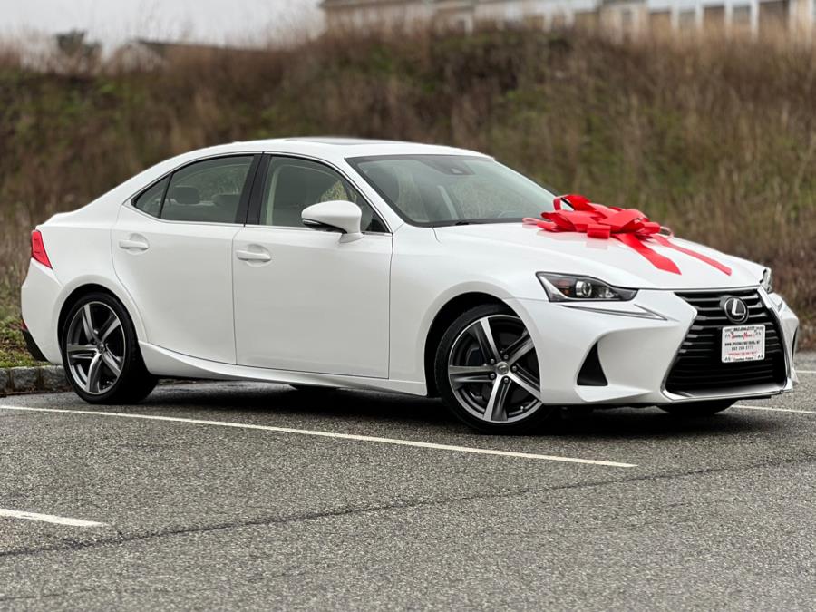 2017 Lexus IS IS photo