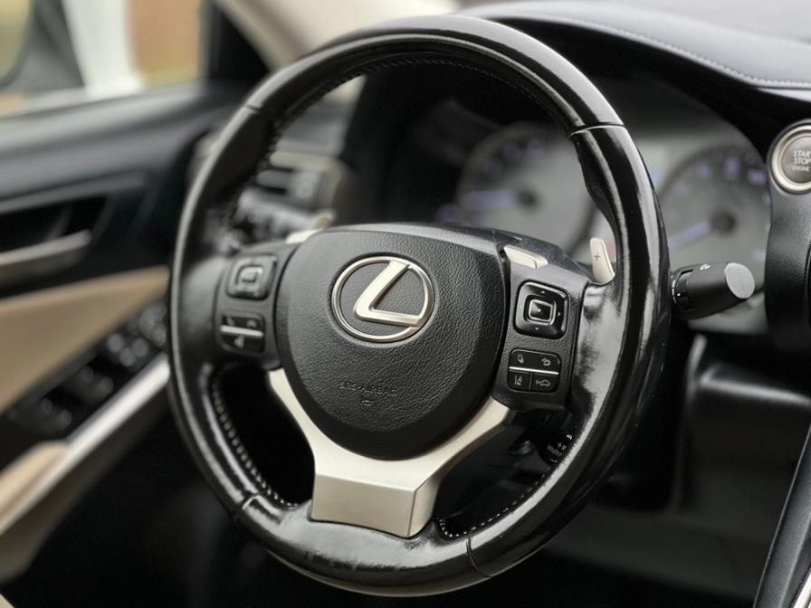 2017 Lexus IS IS photo