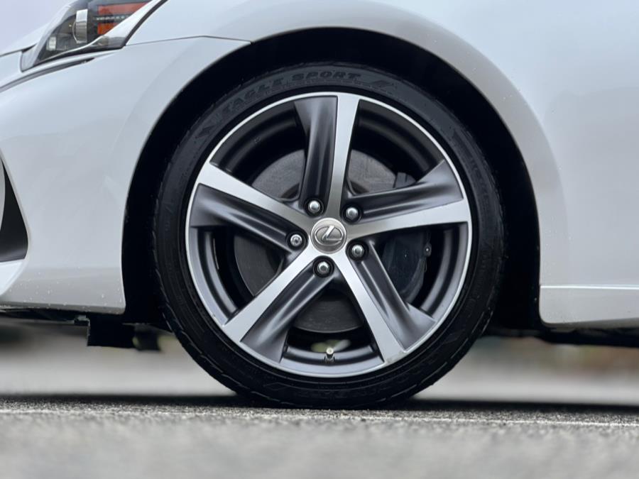 2017 Lexus IS IS photo