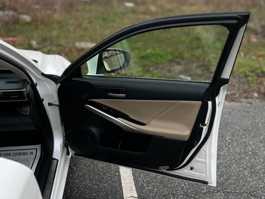2017 Lexus IS IS photo