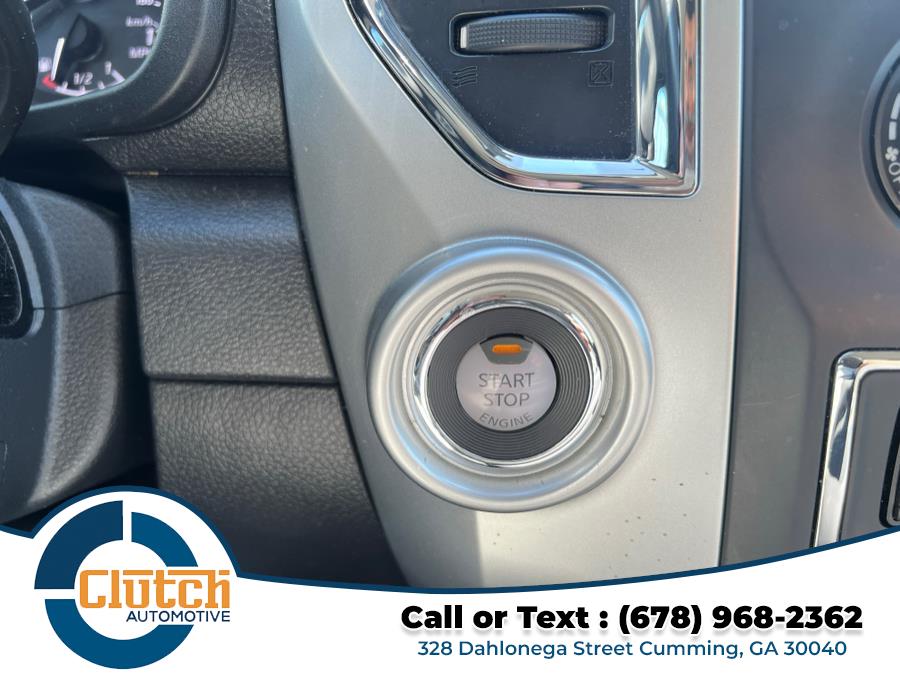 2021 Nissan Titan 4x2 Crew Cab SV photo