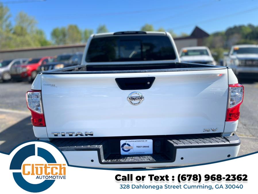 2021 Nissan Titan 4x2 Crew Cab SV photo
