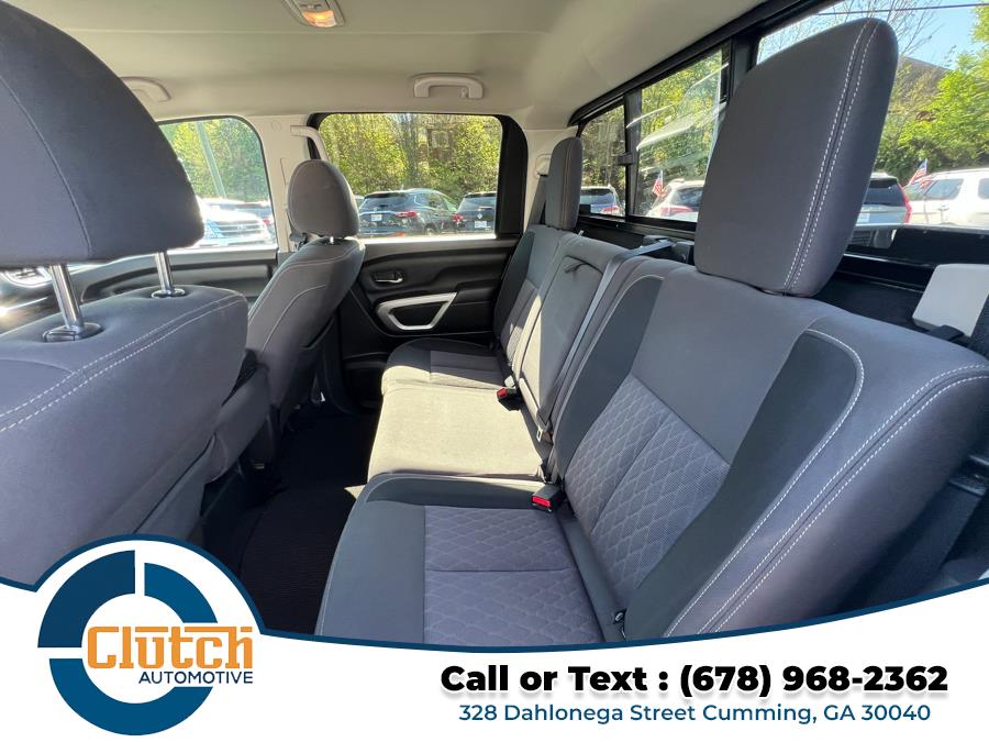 2021 Nissan Titan 4x2 Crew Cab SV photo