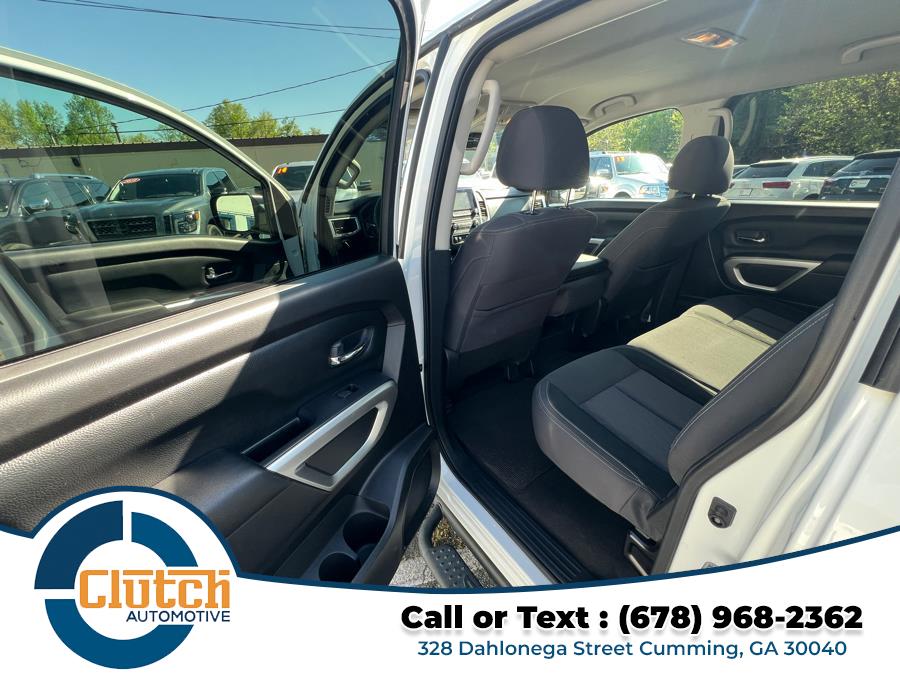 2021 Nissan Titan 4x2 Crew Cab SV photo