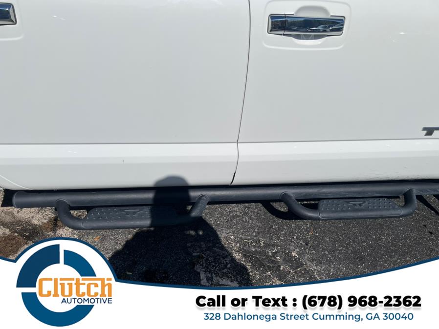 2021 Nissan Titan 4x2 Crew Cab SV photo