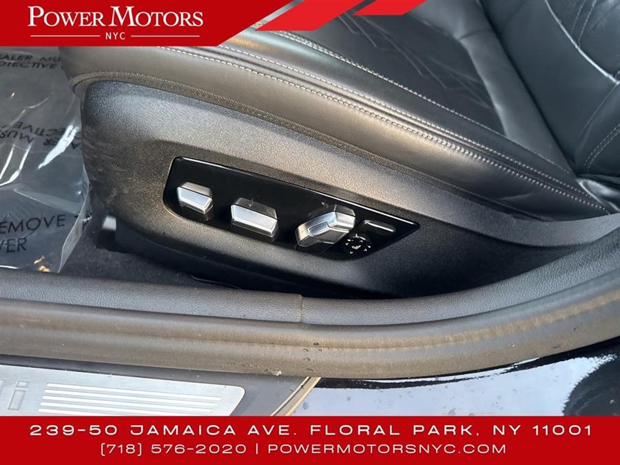 2022 BMW 5-Series M550i xDrive photo