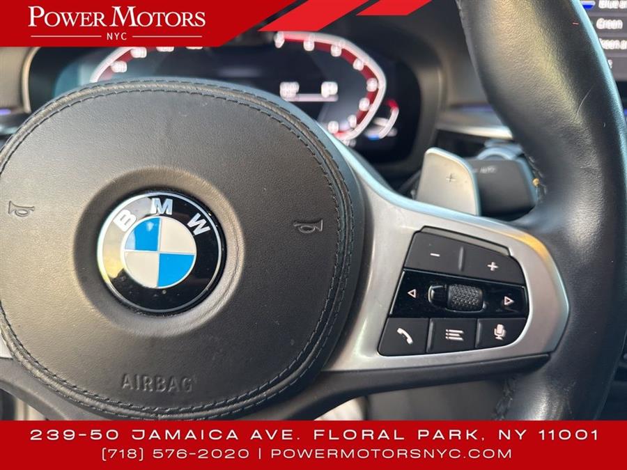 2022 BMW 5-Series M550i xDrive photo