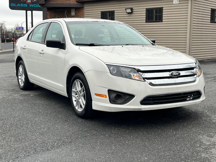 2012 Ford Fusion S photo