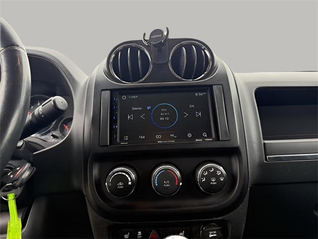2011 Jeep Compass Sport photo