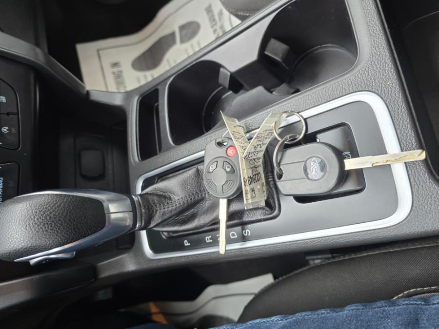 2018 Ford Escape SE 4WD photo