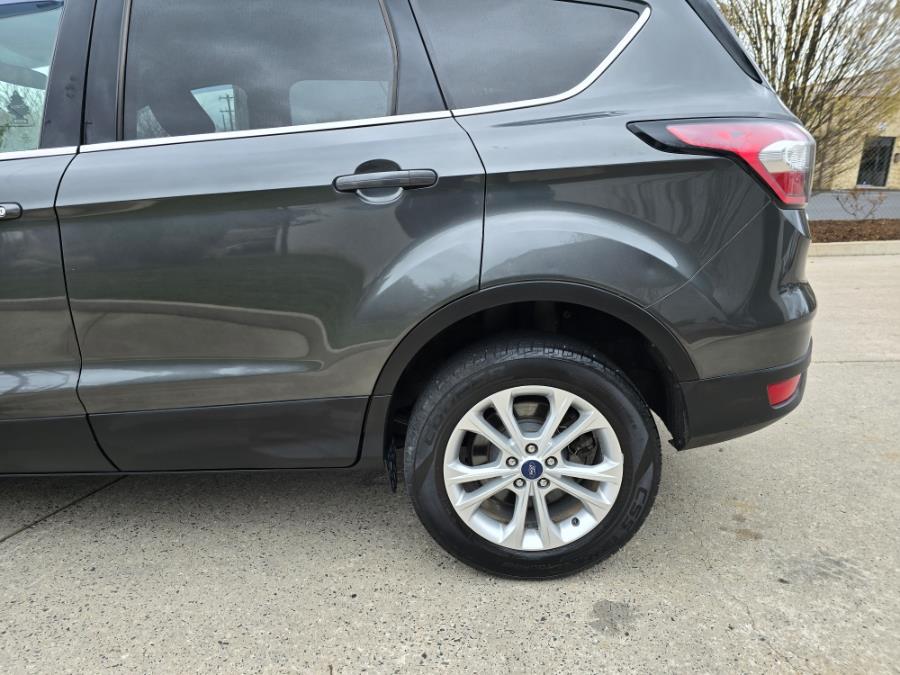 2018 Ford Escape SE 4WD photo