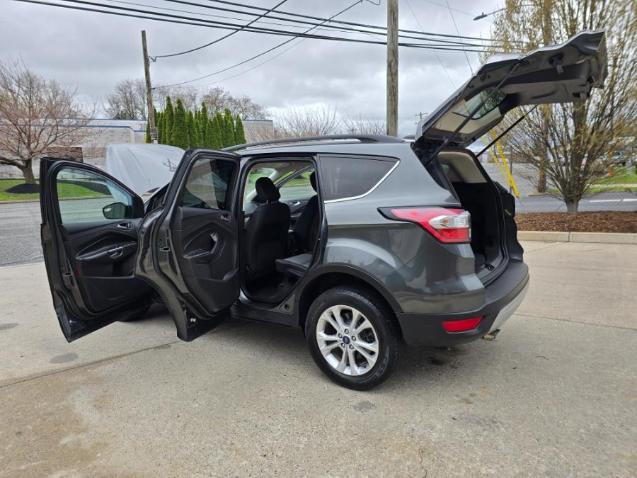 2018 Ford Escape SE 4WD photo