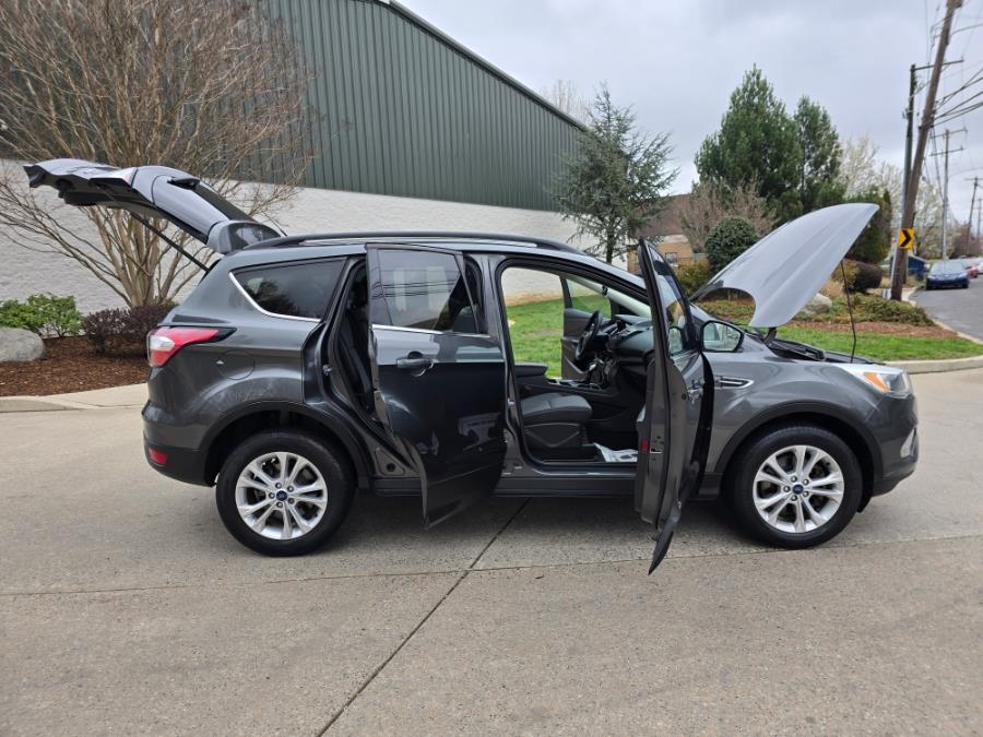 2018 Ford Escape SE 4WD photo