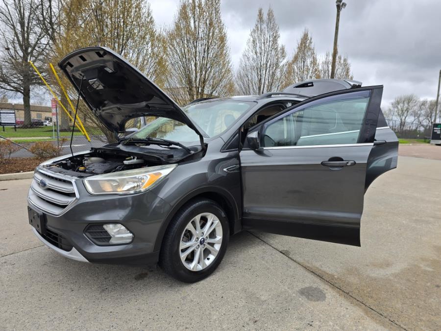 2018 Ford Escape SE 4WD photo