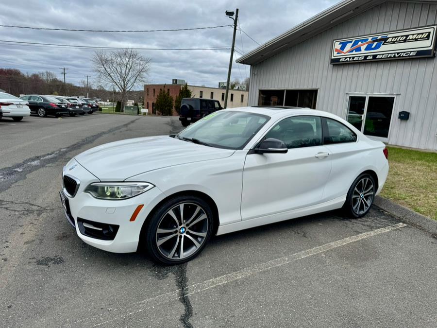 2015 BMW 2 Series 2dr Cpe 228i xDrive AWD SULEV photo