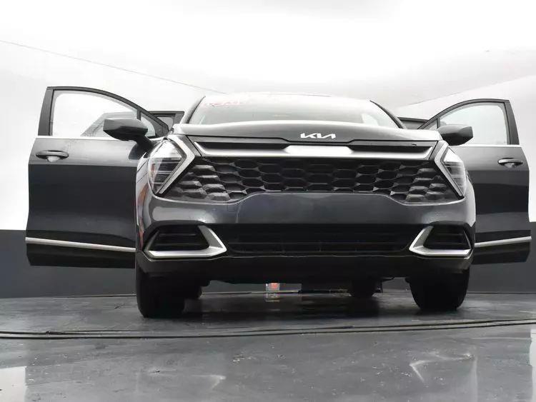 2024 Kia Sportage LX Sport Utility 4D photo