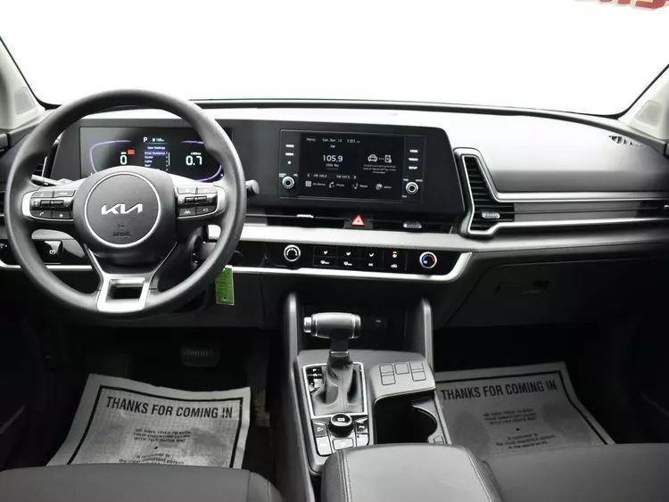 2024 Kia Sportage LX Sport Utility 4D photo