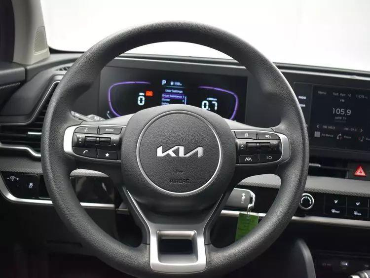 2024 Kia Sportage LX Sport Utility 4D photo
