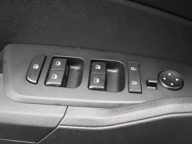 2024 Kia Sportage LX Sport Utility 4D photo