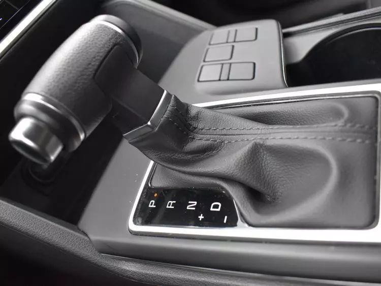 2024 Kia Sportage LX Sport Utility 4D photo