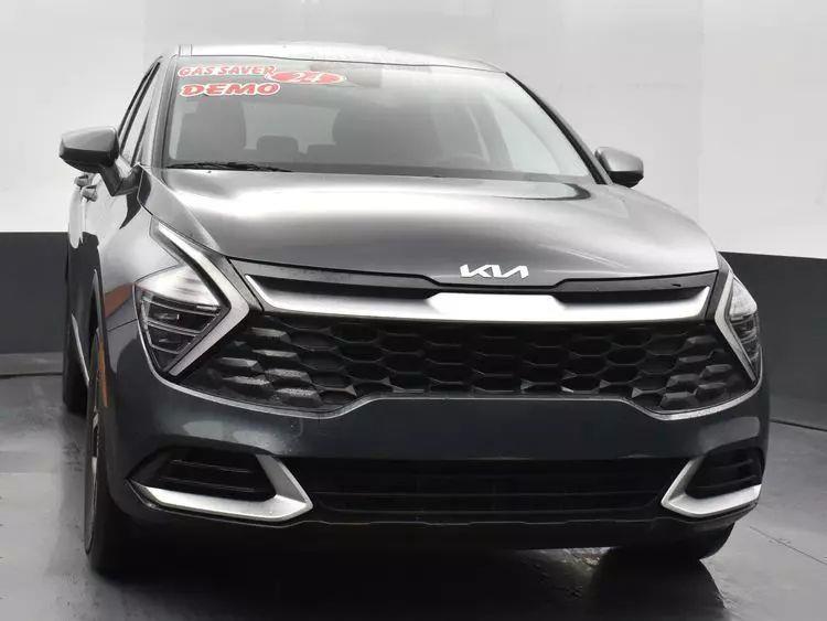 2024 Kia Sportage LX Sport Utility 4D photo
