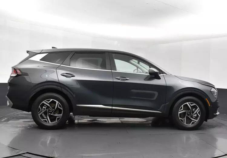2024 Kia Sportage LX Sport Utility 4D photo