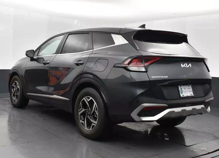 2024 Kia Sportage LX Sport Utility 4D photo