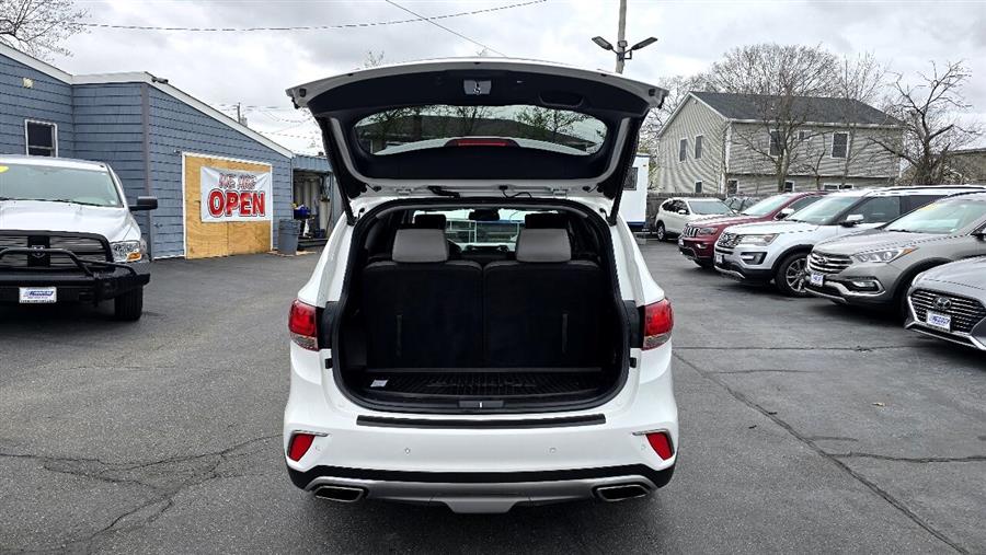 2017 Hyundai Santa Fe SE Ultimate 3.3L Auto AWD photo