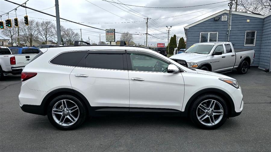 2017 Hyundai Santa Fe SE Ultimate 3.3L Auto AWD photo