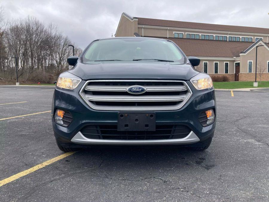 2019 Ford Escape SE Sport Utility 4D photo