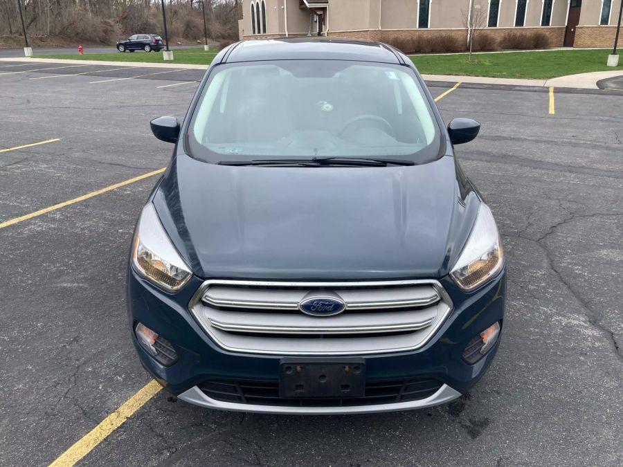 2019 Ford Escape SE Sport Utility 4D photo