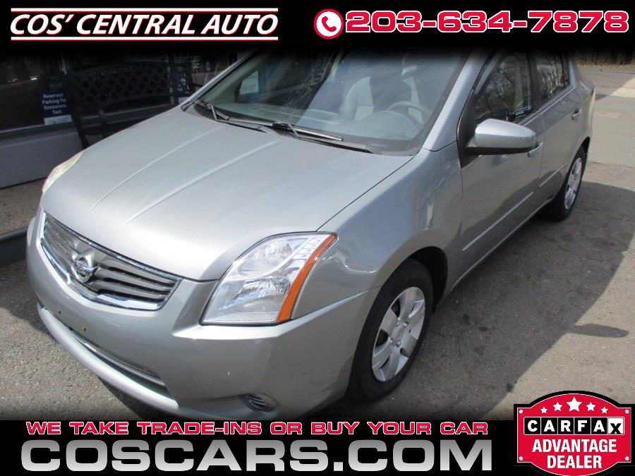 2010 Nissan Sentra 2.0 photo
