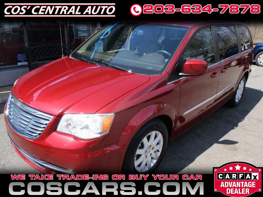 2013 Chrysler Town & Country Touring photo
