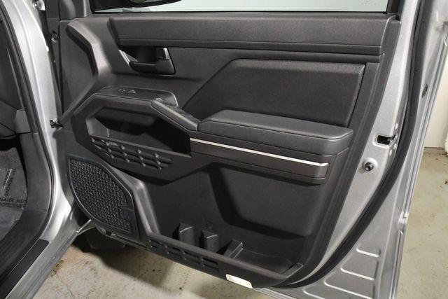 2024 Toyota Tacoma SR5 photo