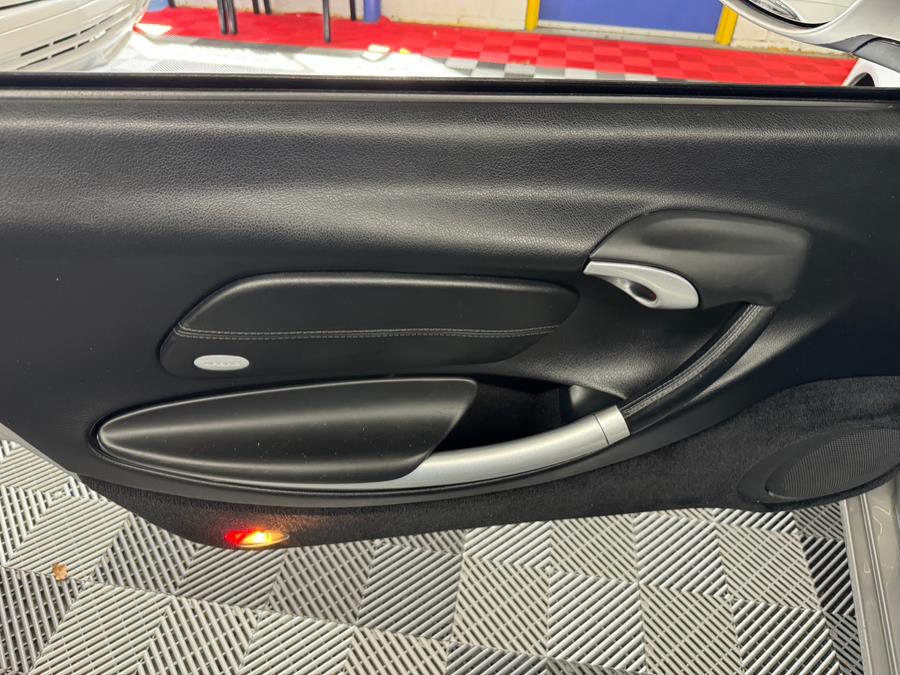 2004 Porsche Boxster S photo