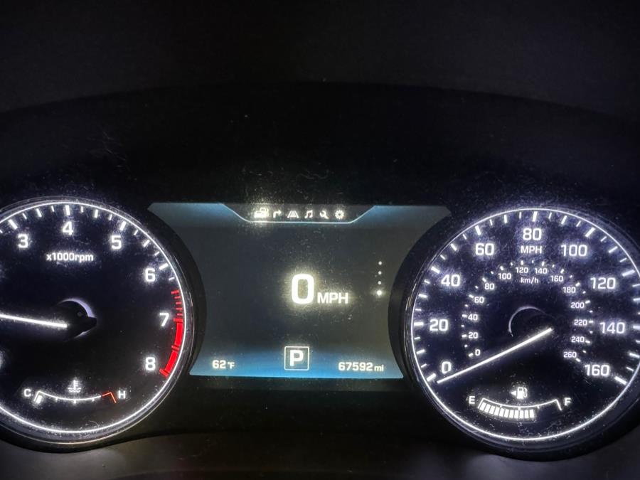 2015 Hyundai Genesis 3.8L photo
