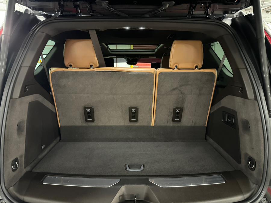 2021 Cadillac Escalade 4WD 4dr Sport photo