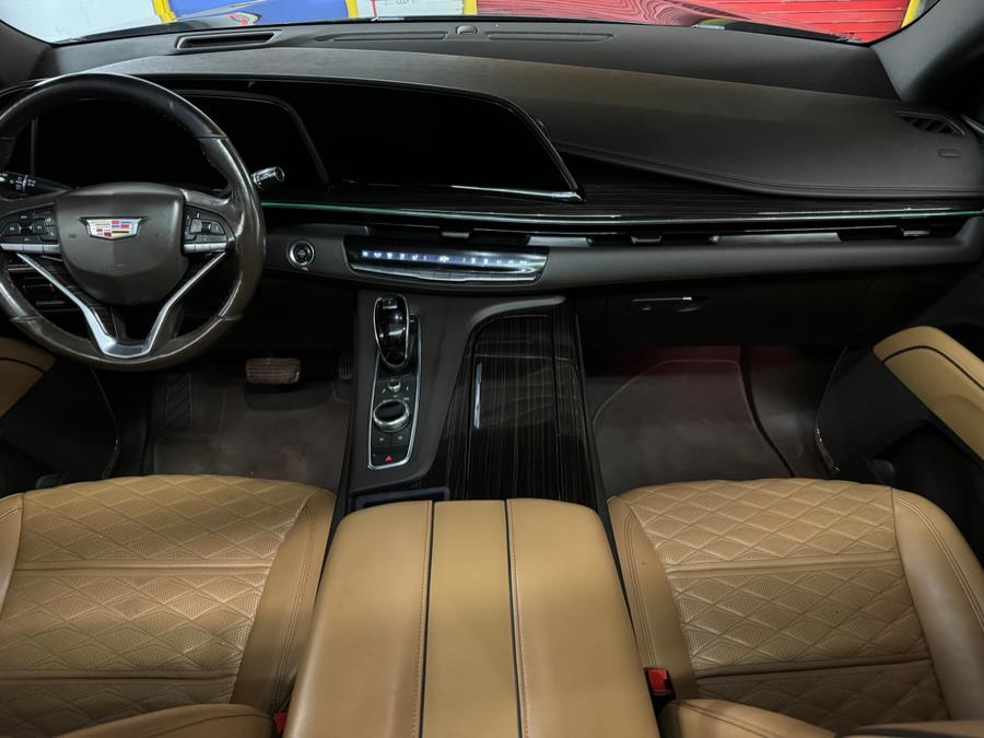 2021 Cadillac Escalade 4WD 4dr Sport photo