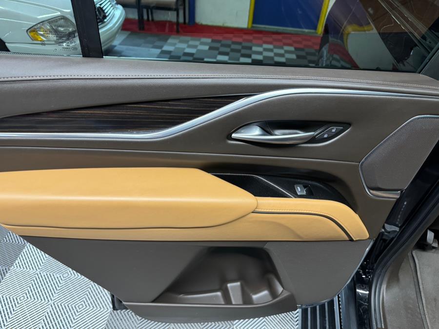 2021 Cadillac Escalade 4WD 4dr Sport photo