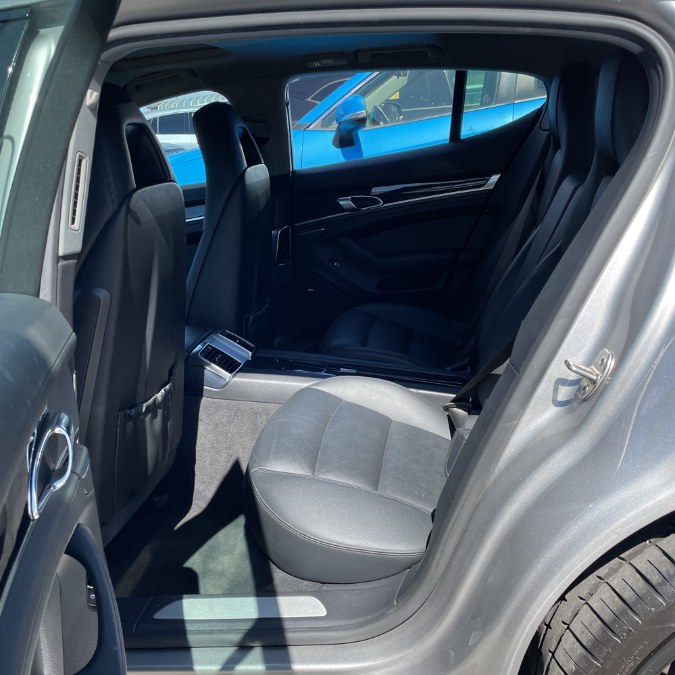 2012 Porsche Panamera photo