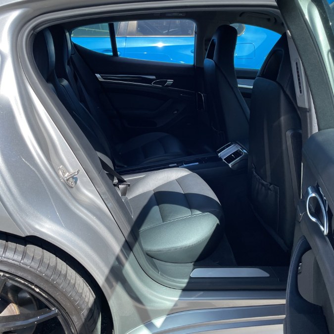 2012 Porsche Panamera photo