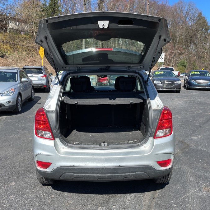 2017 Chevrolet Trax AWD 4dr LT photo