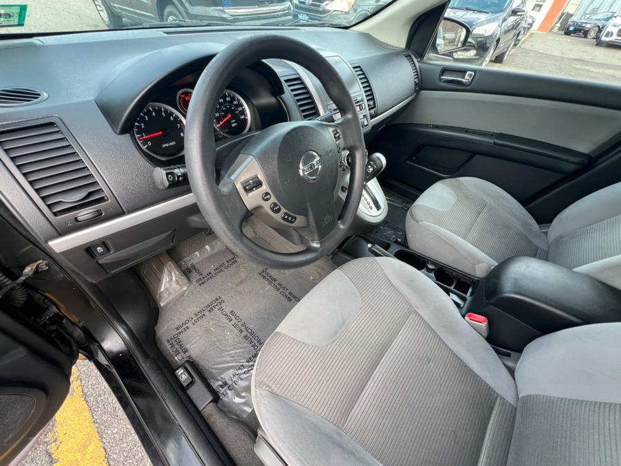 2012 Nissan Sentra 2.0 photo