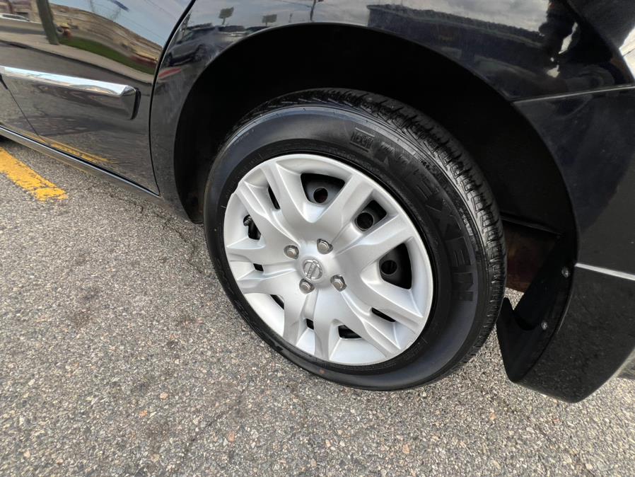 2012 Nissan Sentra 2.0 photo
