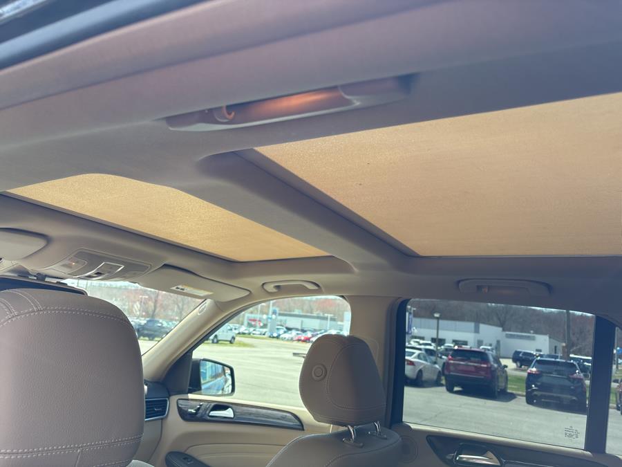 2014 Mercedes-Benz M-Class ML350 4MATIC photo