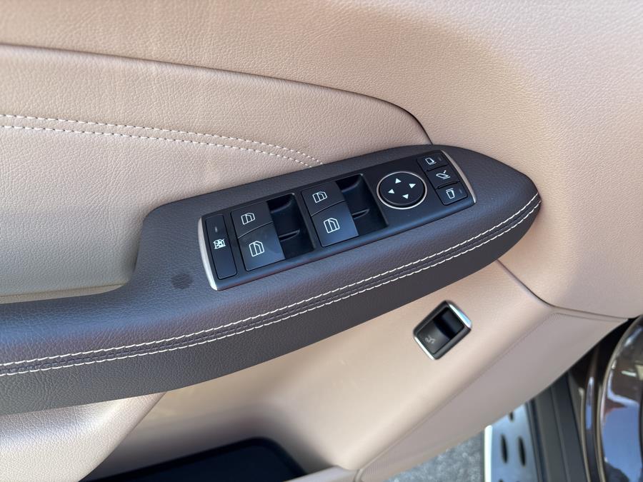 2014 Mercedes-Benz M-Class ML350 4MATIC photo