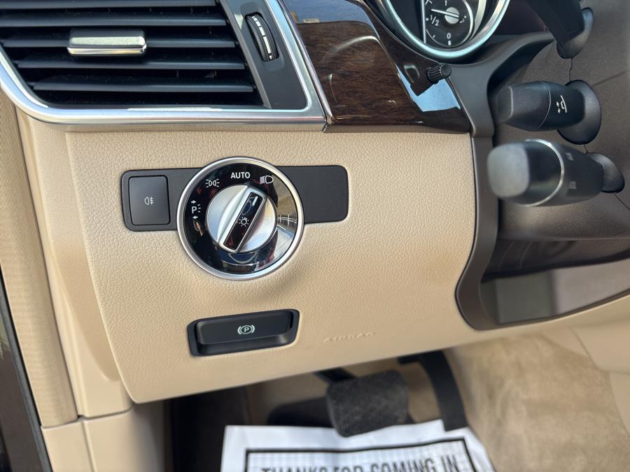 2014 Mercedes-Benz M-Class ML350 4MATIC photo