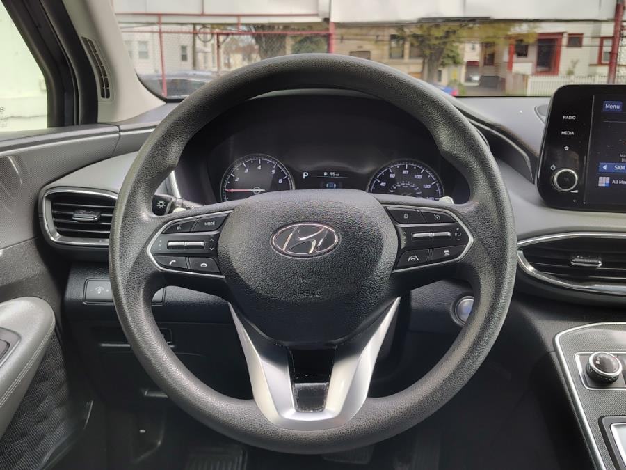 2022 Hyundai Santa Fe SEL AWD photo